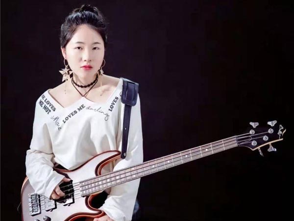 苏苏（尤克里里）