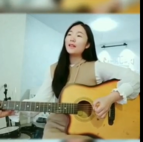 邹老师吉他弹唱《传奇》